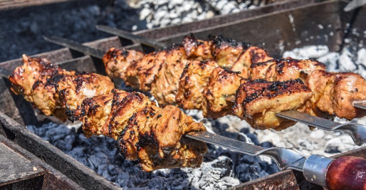 <strong>Fêtes de fin d’année : Manger sans retenu peut provoquer de l’indigestion</strong>