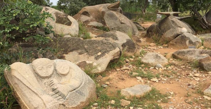 Burkina Faso: A Laongo, des œuvres d'art réalisées sur granite