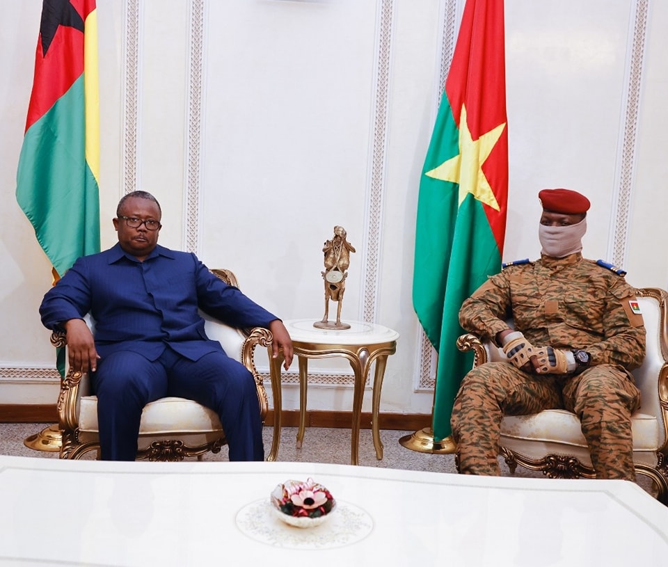 Le Président de la CEDEAO Umaro Sissoco Embalo chez le Président Ibrahim Traoré