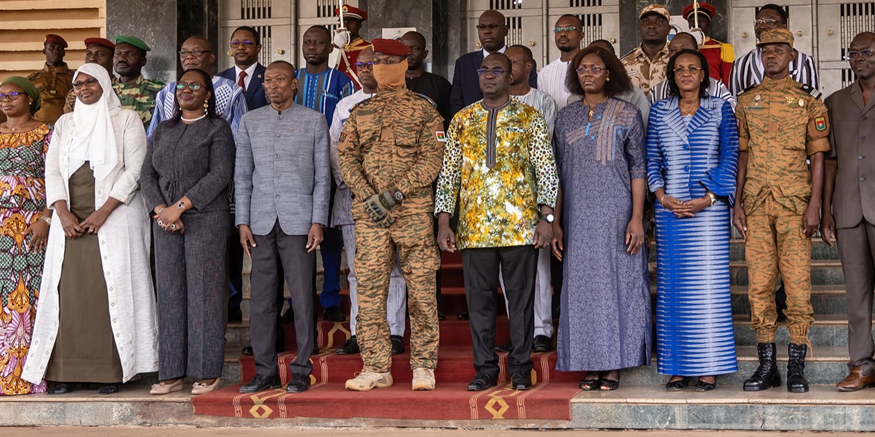 Burkina: Un léger remaniement ministériel