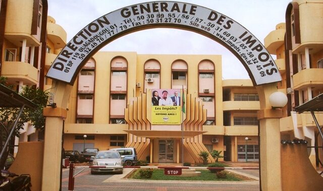 Ouagadougou: Le contrôle des taxes sur les véhicules à moteur débutera le 11 avril