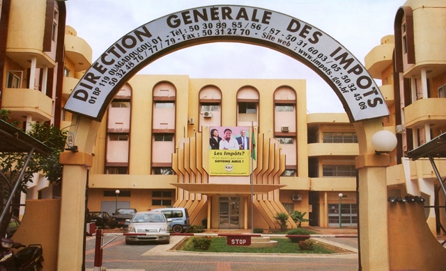 Ouagadougou: Le contrôle des taxes sur les véhicules à moteur débutera le 11 avril