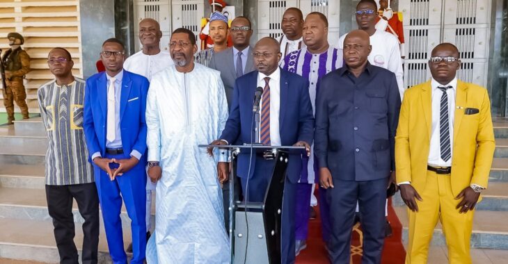 Burkina : le président de la Transition a parlé avec les partis politiques