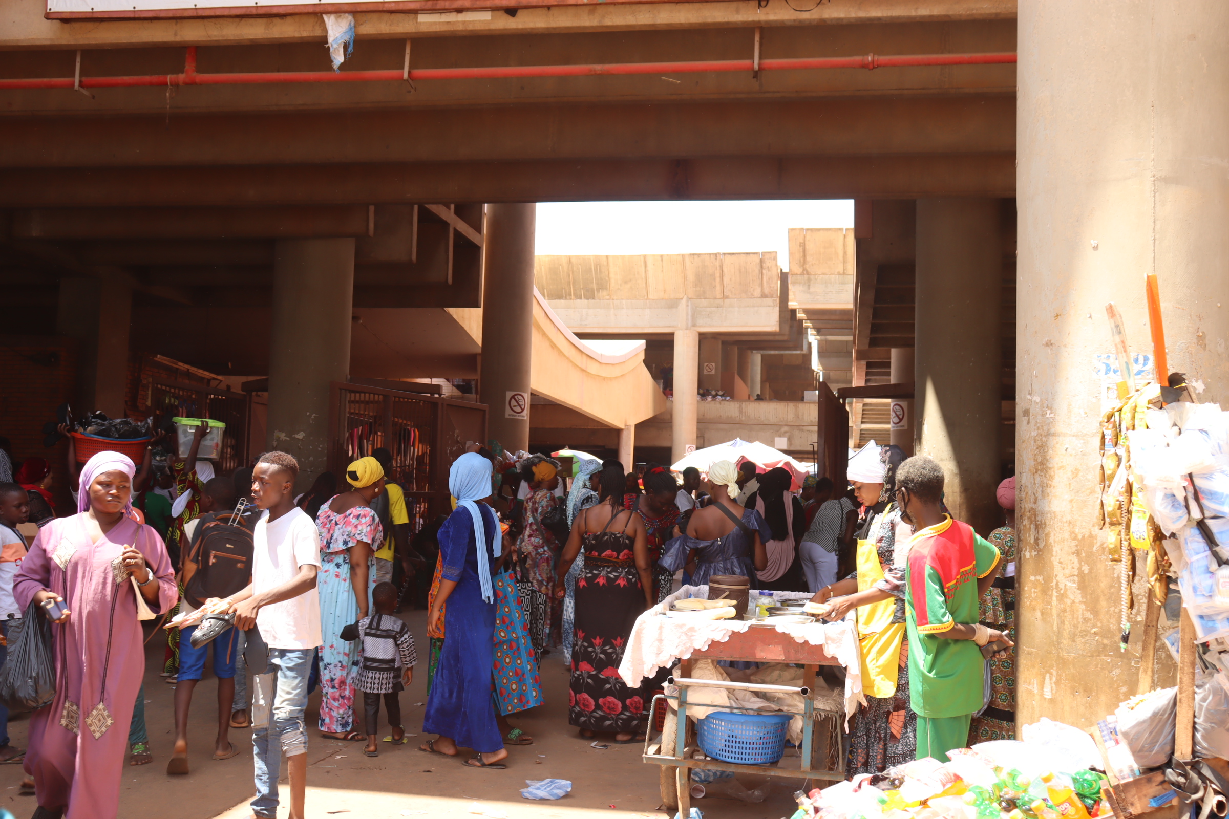 Rood woko(grand marché de Ouaga): fâché comme un commerçant cambriolé