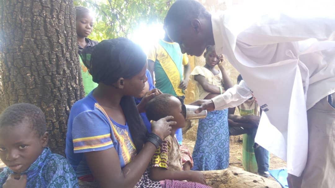 Paludisme: des parents refusent l’administration des doses à leurs enfants