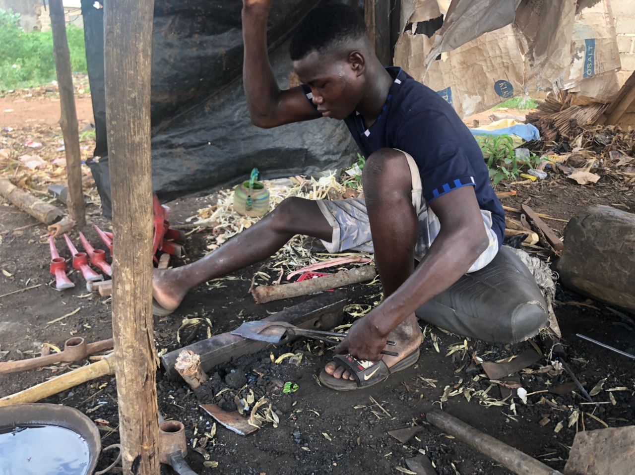 Diébougou: entre tradition et modernité, le métier de forgeron se réinvente
