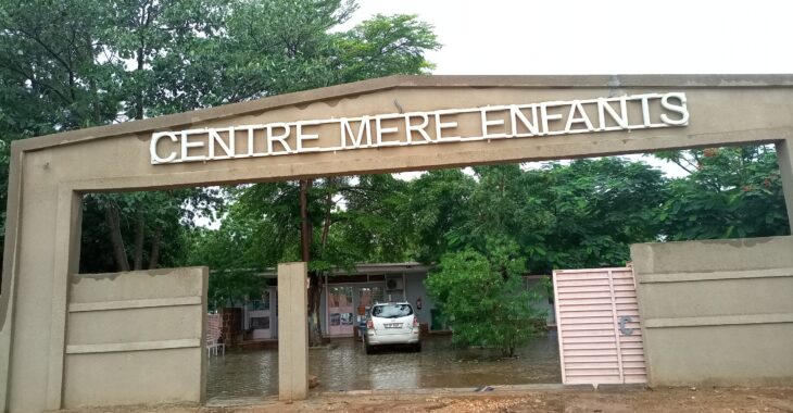 A Tenkodogo, un centre de santé innovant pour les femmes et les enfants