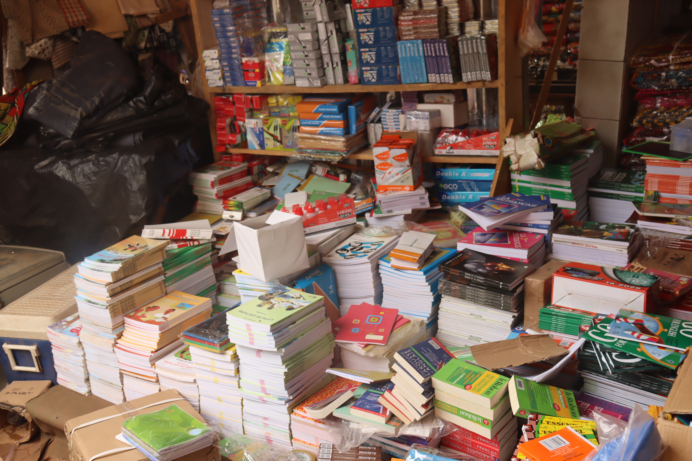 Rentrée scolaire: les fournitures scolaires coûtent de plus en cher à Ouaga