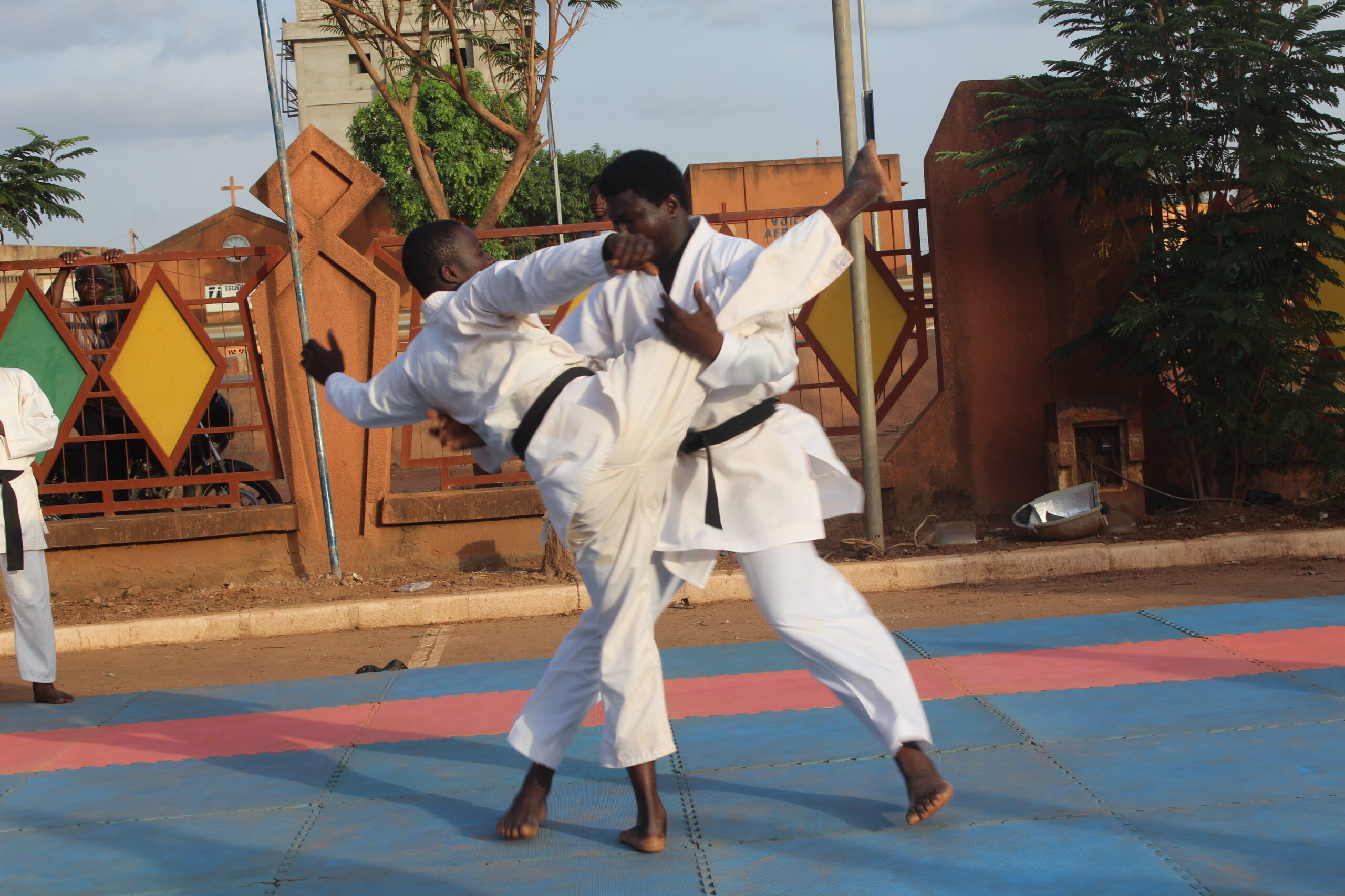 karaté: l’école de shitorio de Ouaga salue ses médaillés aux championnats d’Afrique