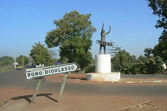 Bobo Dioulasso: les vieux quartiers suffoquent sous les eaux usées