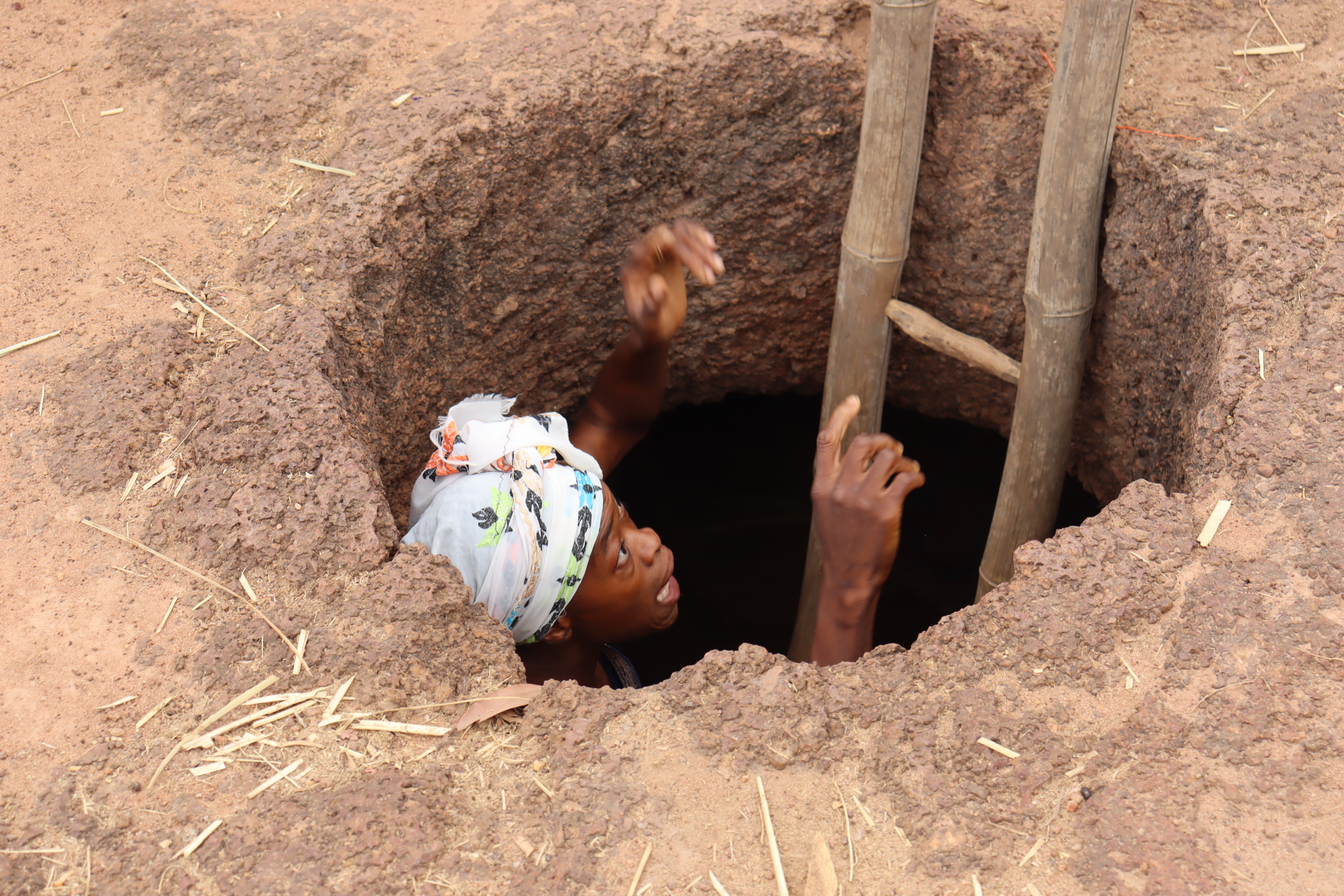 Burkina: A Tiékouna, le panier des ménagères sortent des trous
