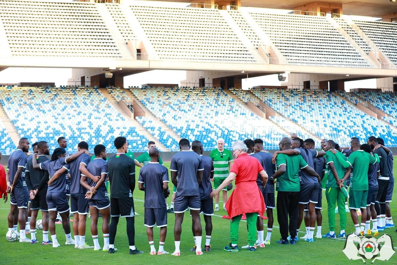 Football : Bertrand Traoré et ses coéquipiers rêvent de disputer la Coupe du Monde