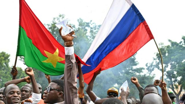 Burkina: nomination d’un ambassadeur et d’un attaché de défense en Russie