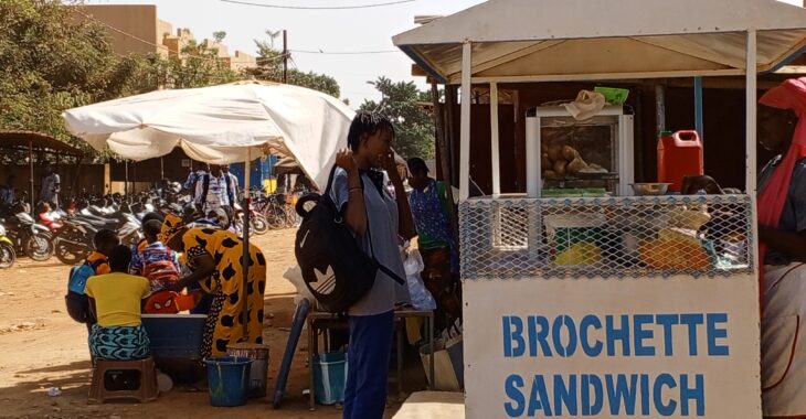 Les petits marchés de Ouaga : une aubaine pour les femmes