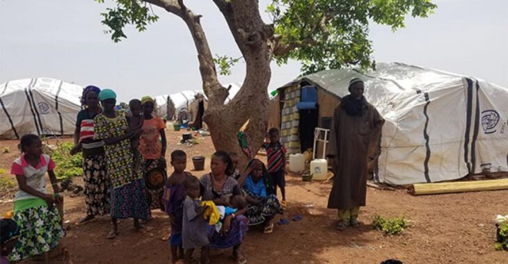 🎧La difficile intégration des personnes âgées déplacées par l’insécurité