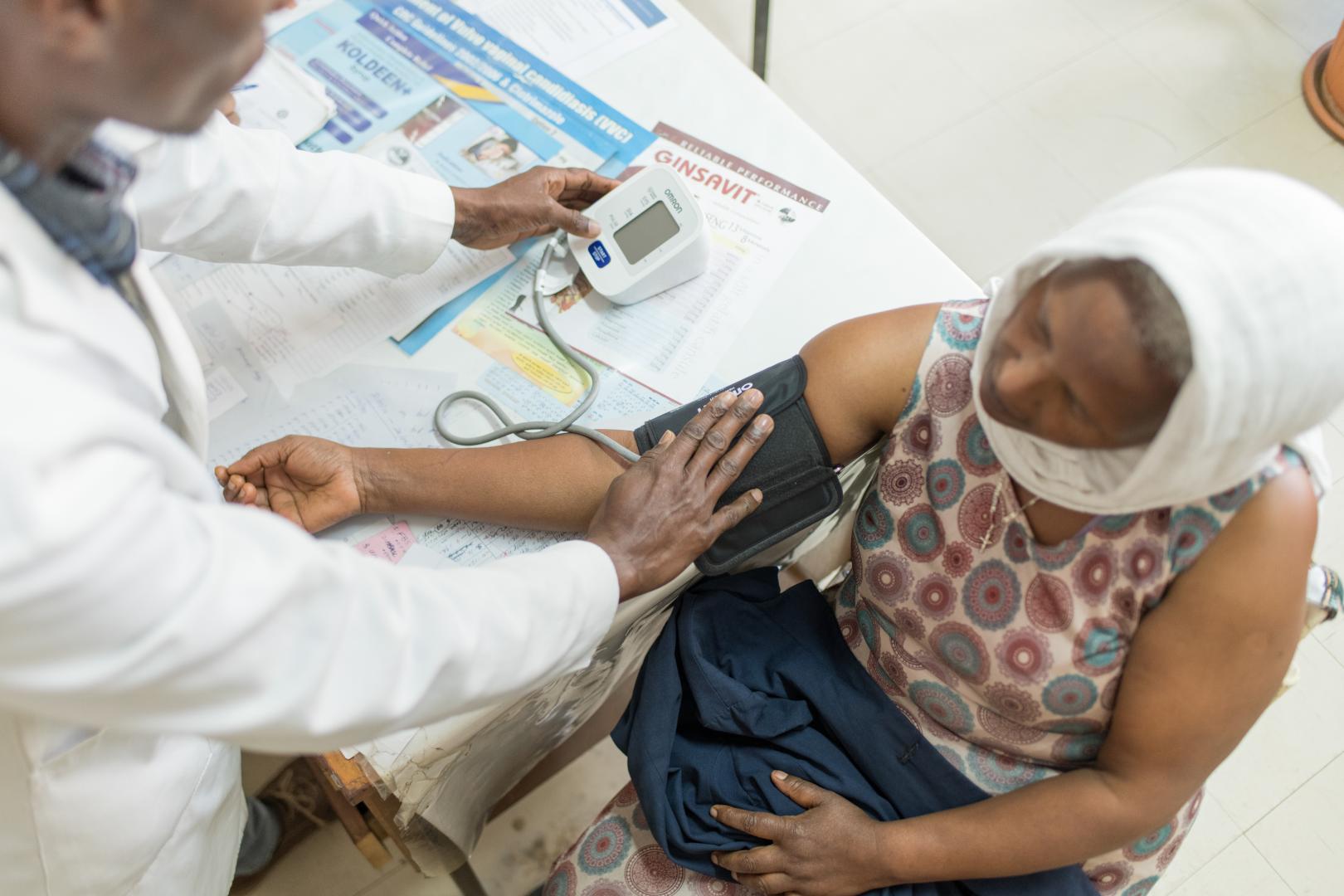 Gériatrie gérontologie : une spécialisation en médecine mal connue au Burkina Faso