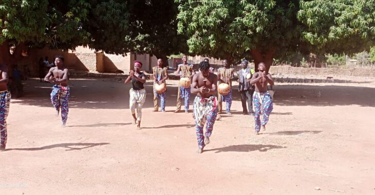 Yipéné choc de Réo : Une troupe pour perpétuer un riche héritage culturel