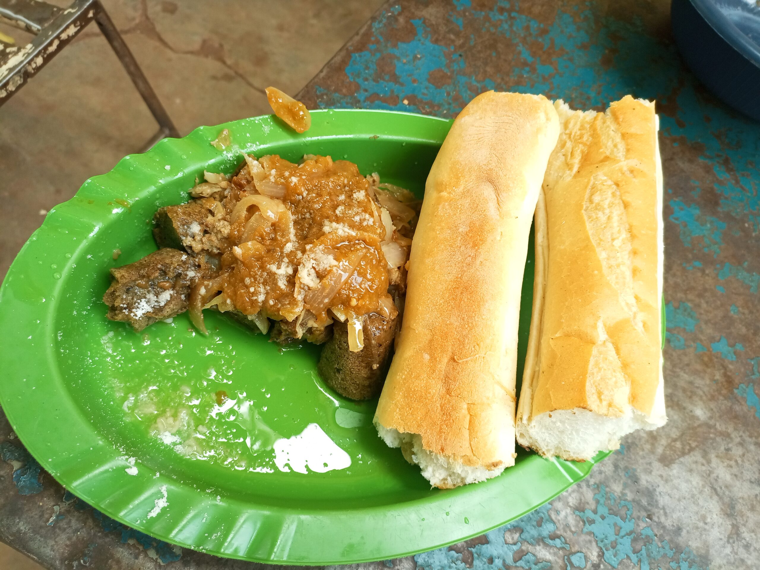 Faro au pain : ce plaisir gourmand à Bobo dioulasso