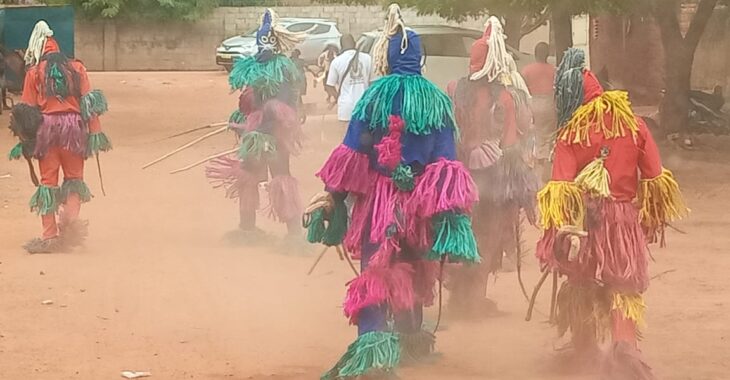 Masques de Kuinima:  un concentré de mystères et de rôle social