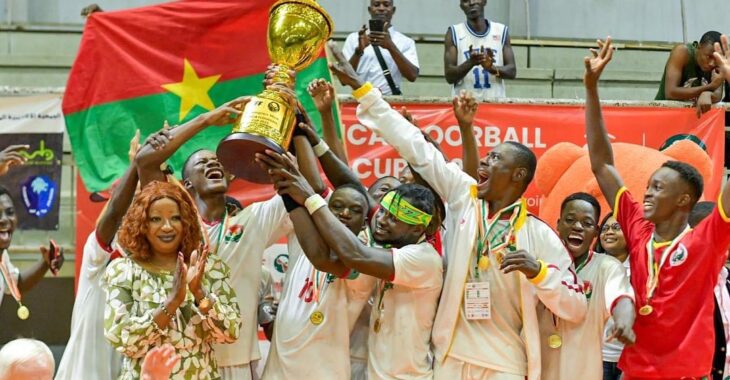 Au Burkina Faso, la contribution de l'Association au développement du floorball