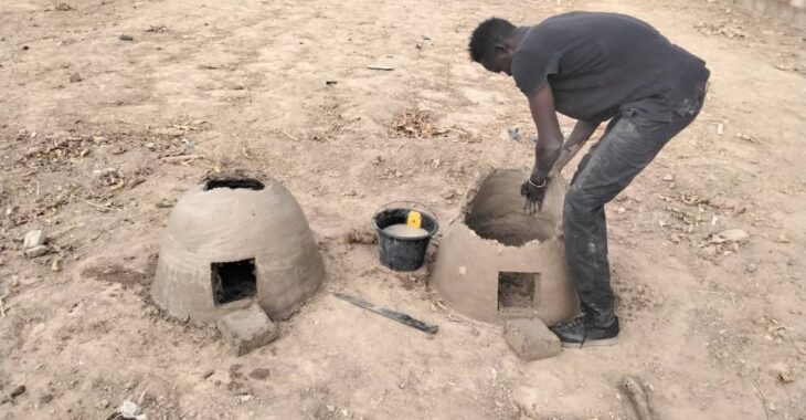 A Nouna, un déplacé mise sur les pondoirs traditionnels pour nourrir sa famille