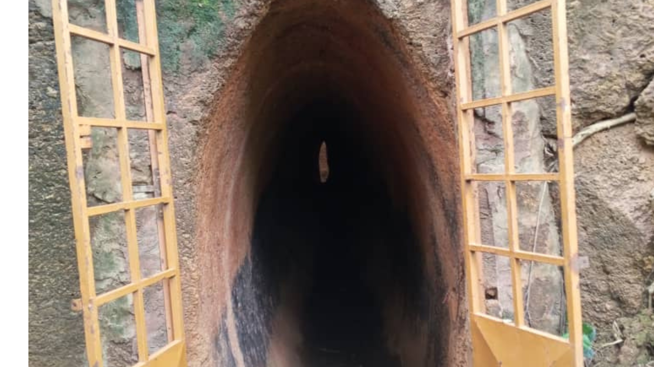 Dans les profondeurs de la grotte militaire de Diébougou