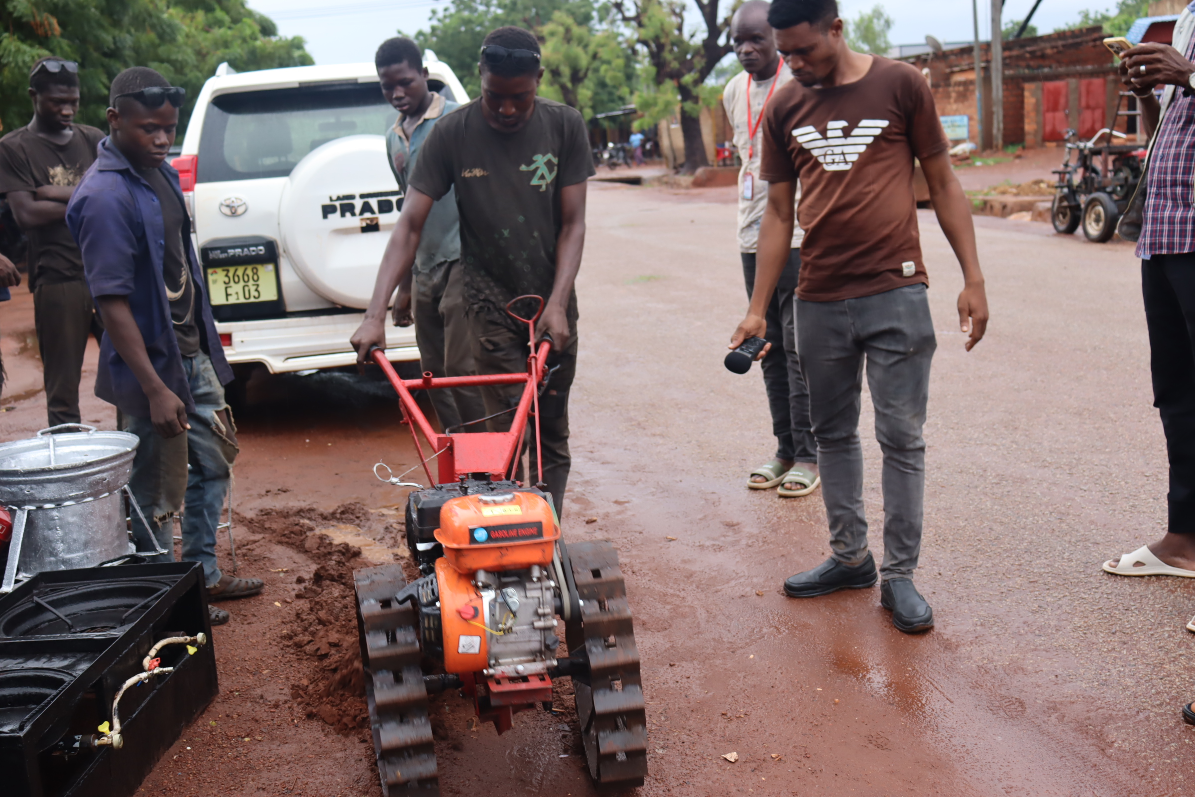 A Dédougou, des motoculteurs « made in Burkina » pour soulager les producteurs