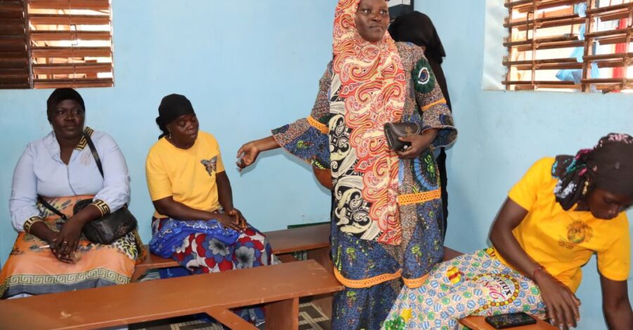 A Bobo-Dioulasso, la couture devient une arme contre la précarité pour les femmes