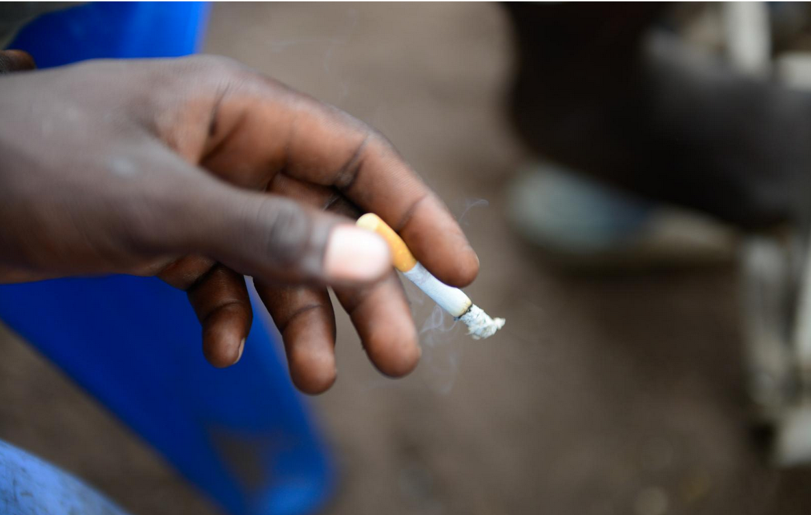 Dépendance au tabac: des jeunes prisonniers de la cigarette dès l’adolescence