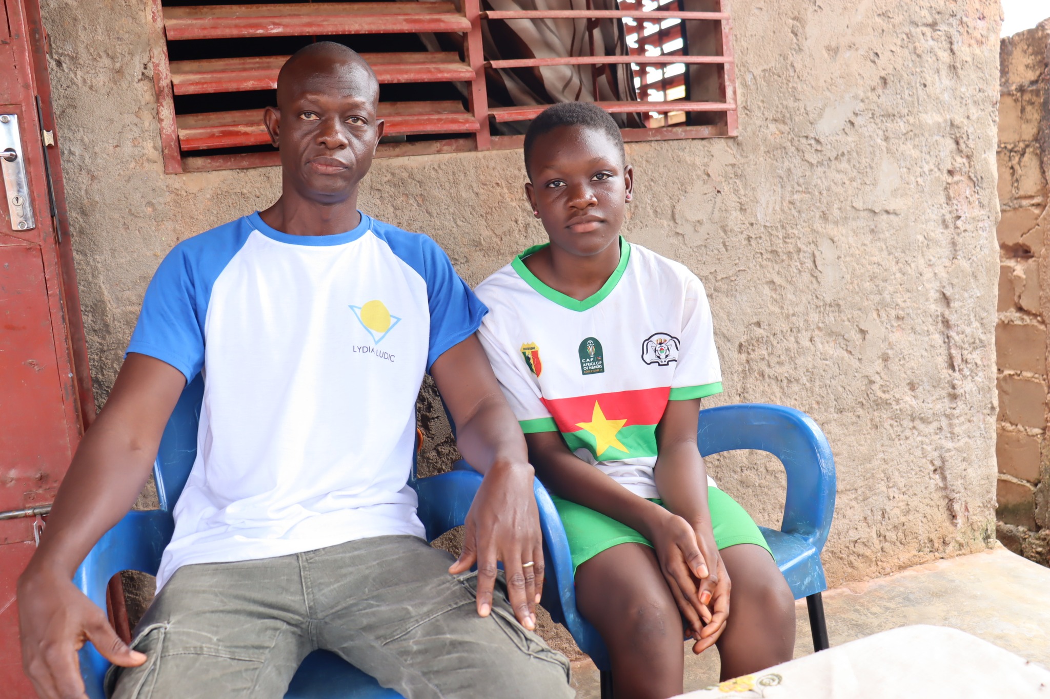 Des jeunes filles reprennent le chemin de l’école grâce à la solidarité