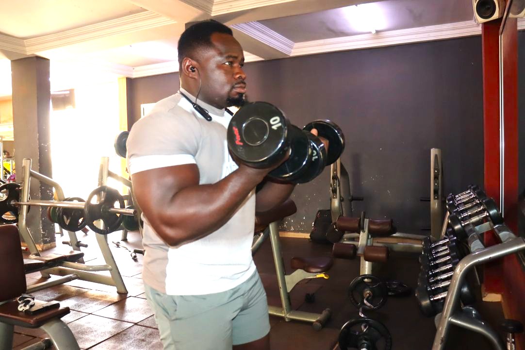 Alfred Zan Badi dit carterpillar, l’homme fort burkinabè qui soulève le monde