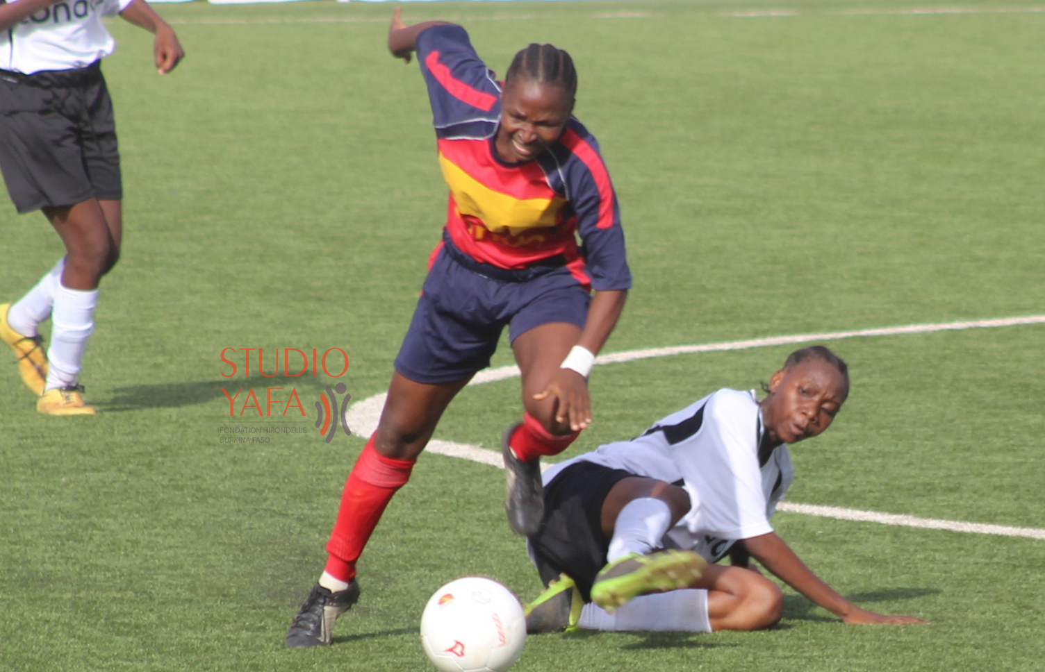 Burkina Faso : tacles irréguliers contre le football féminin