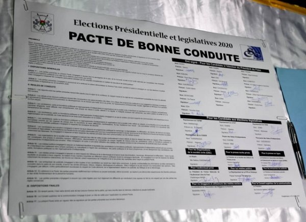 Elections au Burkina : les candidats signent un pacte de bonne conduite