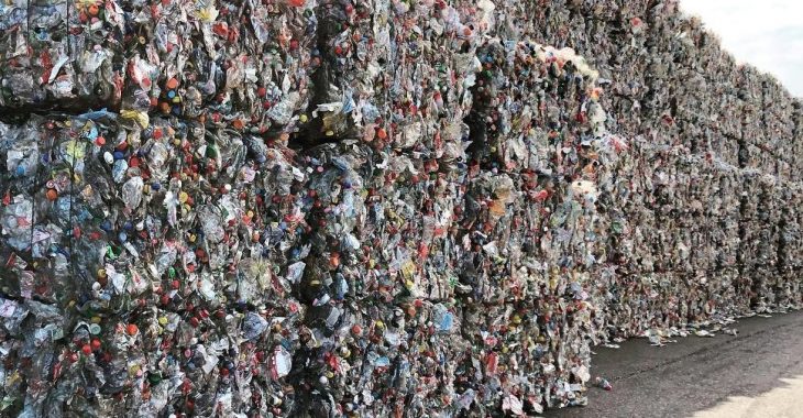 Le recyclage des bouteilles en plastiques au Burkina et en Suisse