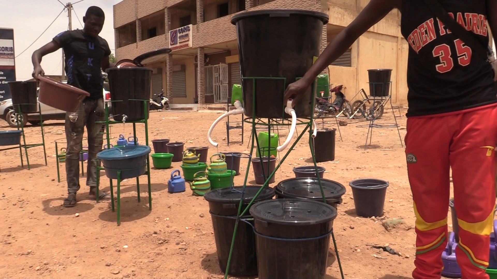 Burkina : floraison de petits commerces autour du Covid-19