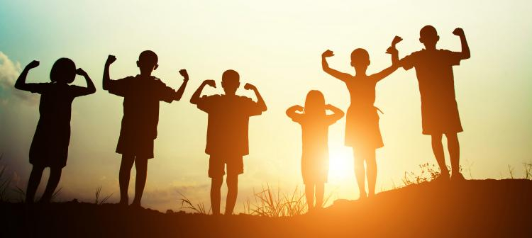 Souvenirs d’enfance : maltraitance ou amour, ces moments qui marquent à vie