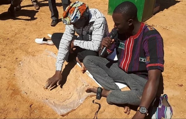 Burkina : la parenté à plaisanterie se déporte sur les réseaux sociaux