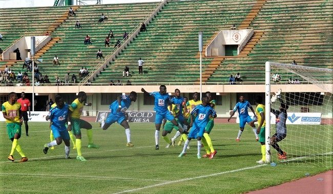 EFO vs ASFA Y : des jeunes tentent de redonner de l’engouement au derby
