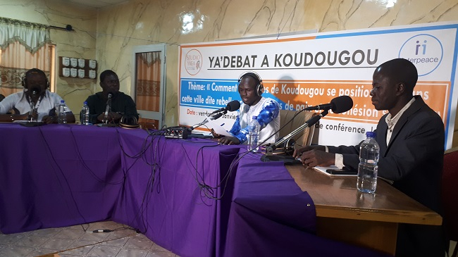 « A Koudougou, nous sensibilisons les jeunes sur la cohésion sociale par le théâtre»