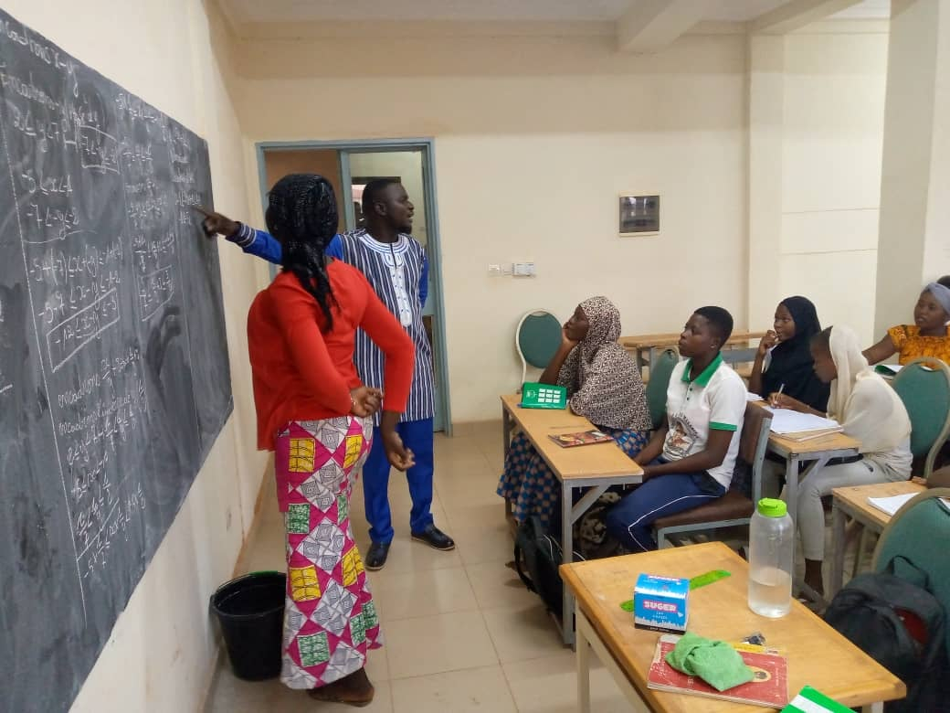 Education : les cours à domicile plus qu’un passe temps