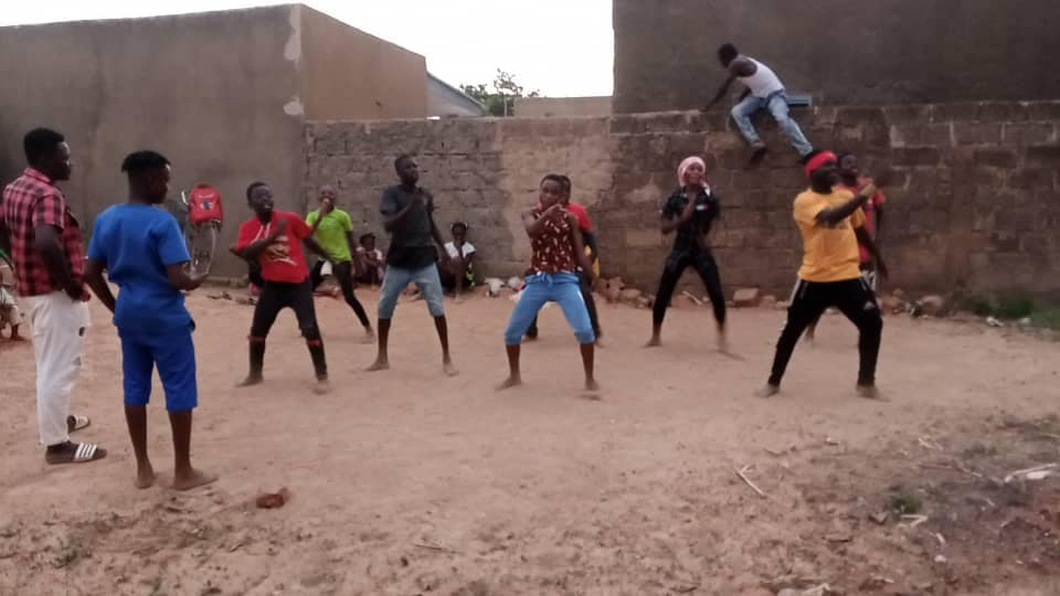 Covid-19 au Burkina: des artistes endettés après le report de la SNC