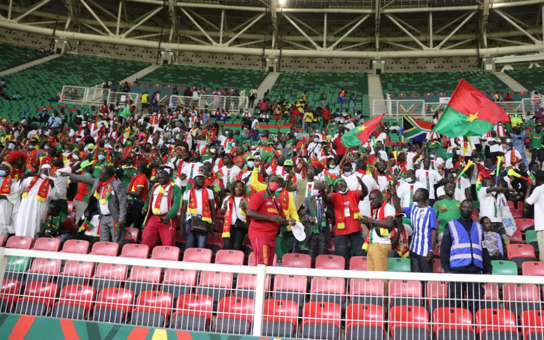 CAN 2021 : Joie et soulagement des supporters après la victoire des Etalons