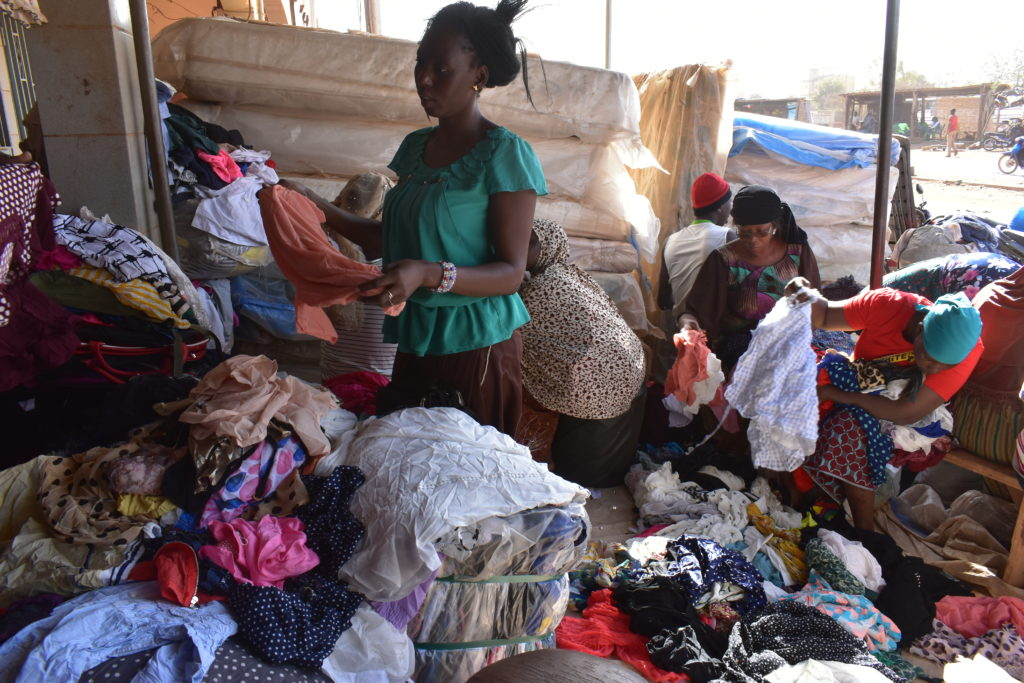 Burkina Faso : Je suis jeune, je porte les « Yougou yougou »