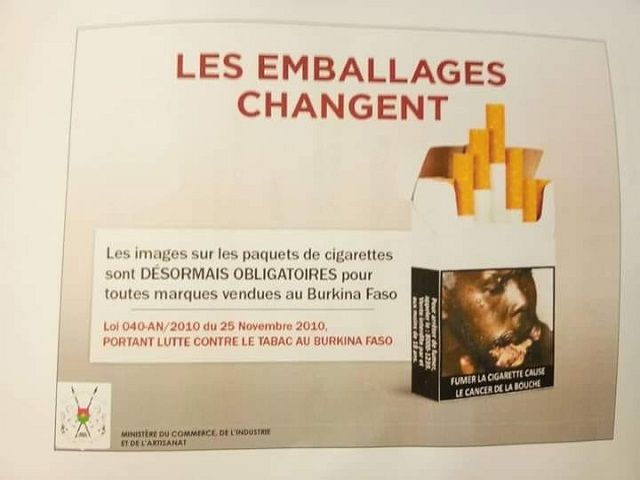 Burkina : la nouvelle mesure anti-tabac peine à être respectée