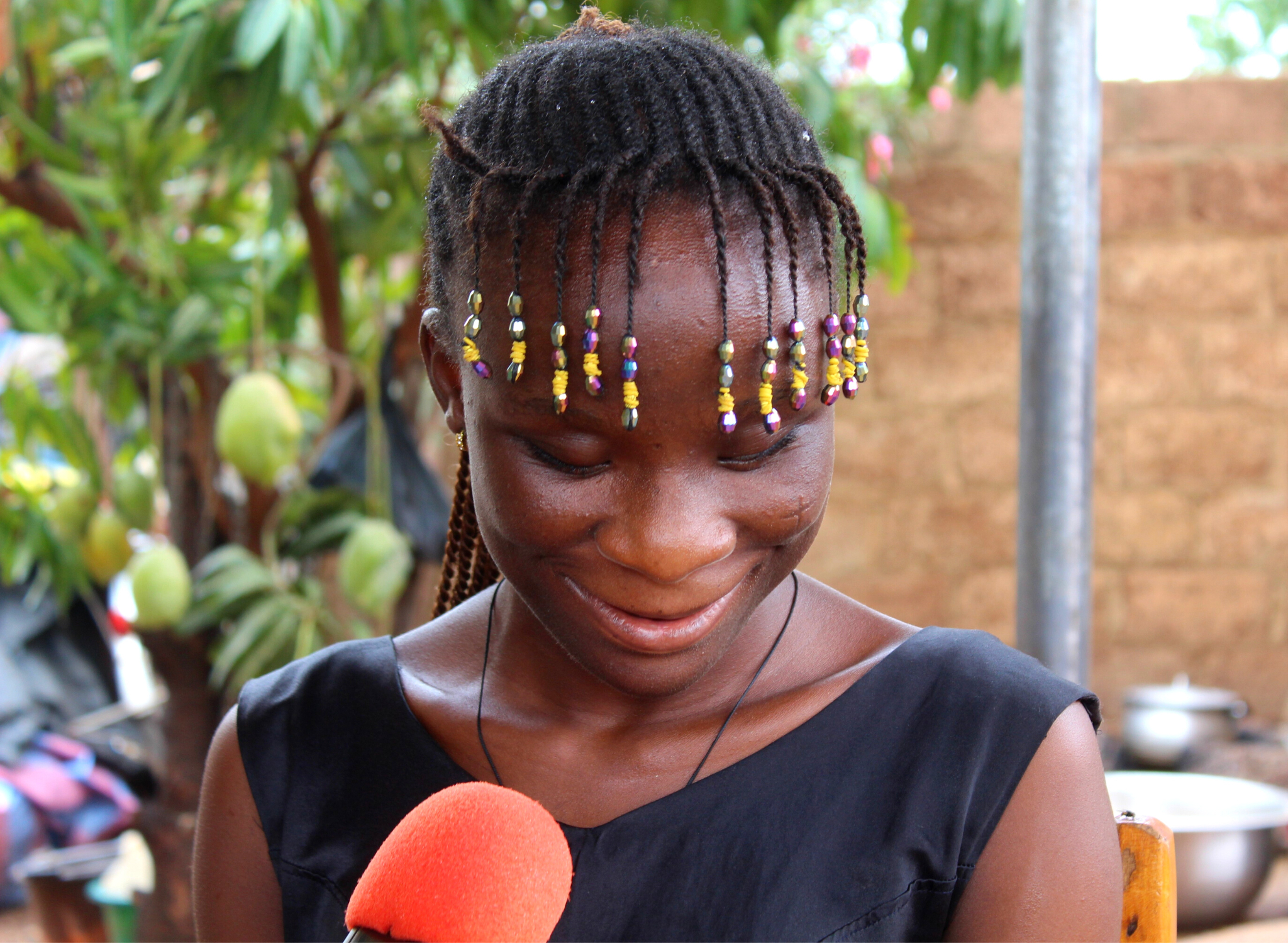 A Koudougou, le parcours scolaire inspirant de Wendyam Zoundi, 14 ans, handicapée visuelle