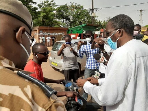 Coronavirus  : les Ouagalais lèvent le masque