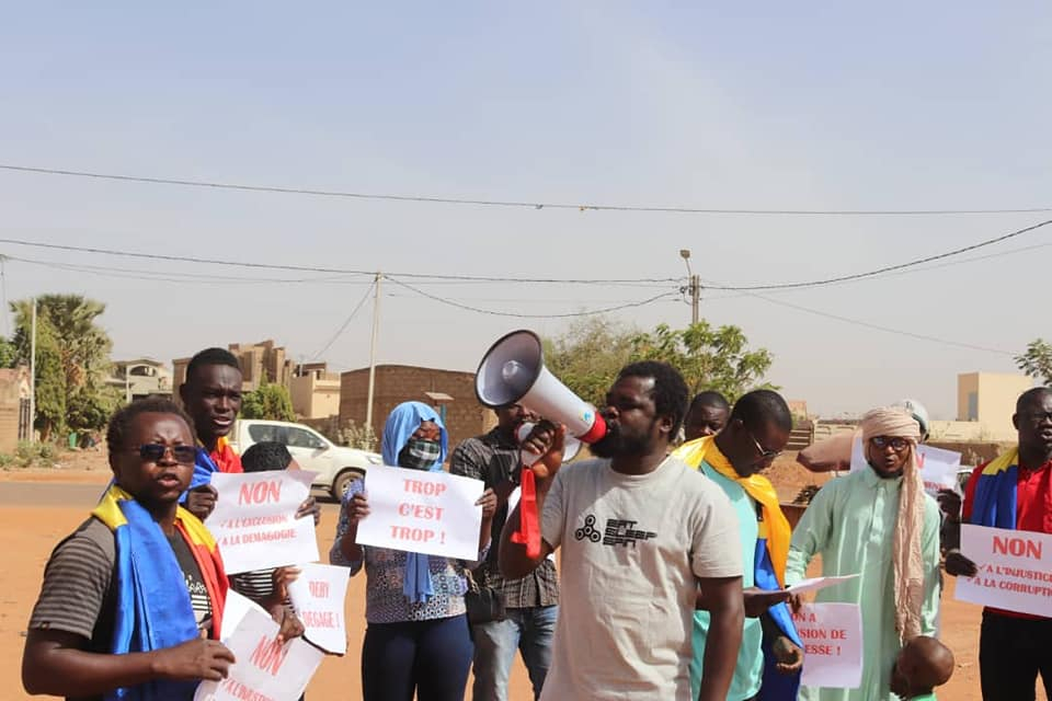 Décès Idriss Déby Itno : des jeunes tchadiens au Burkina ne le pleurent pas