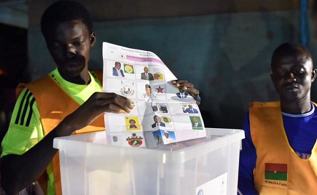 « Pour nous, les élections auront lieu en 2020 », rassure Siméon Sawadogo