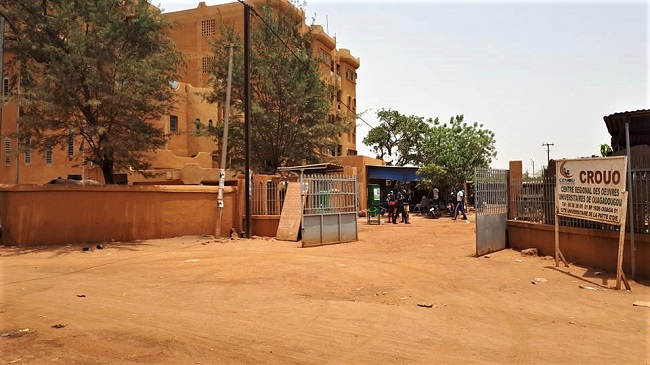 Covid-19 à Ouaga : échec du confinement des cités universitaires