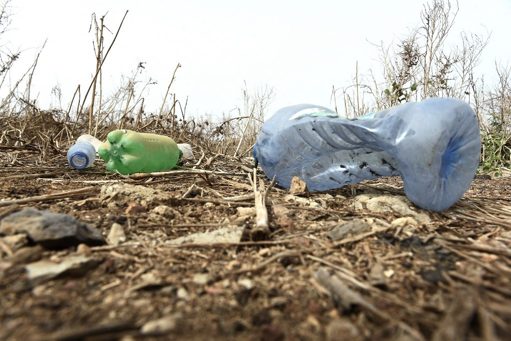 « A Pô, les gobelets en plastique ont envahi les maquis »